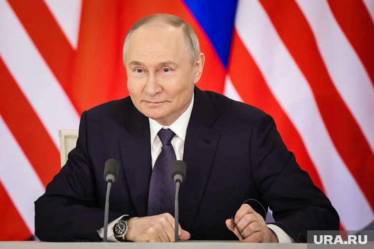    Путин поздравил «Зенит» с круглой датой