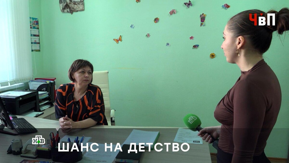    Липецкая чиновница закрыла репортеров НТВ в кабинете и сбежала