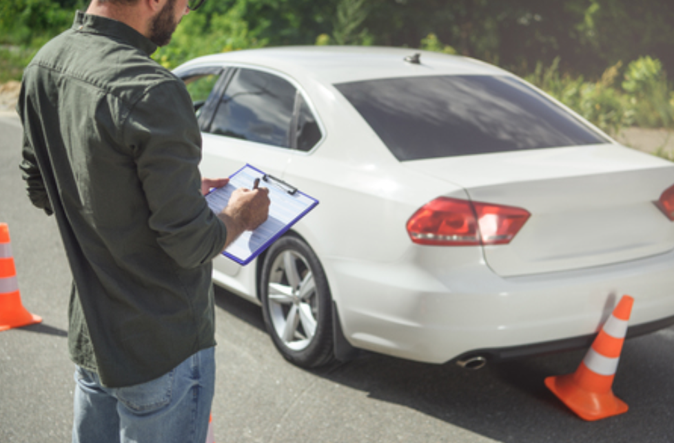 прохождение курса в автошколе помогает убедиться в правильности своих навыков