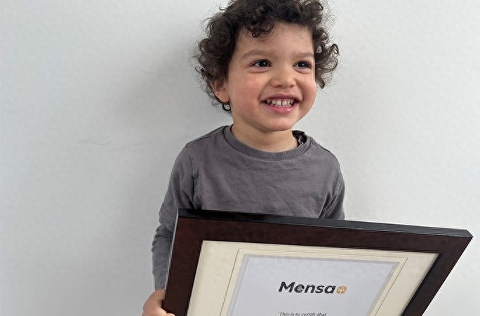 Джозеф Харрис-Беартье получил сертификат члена Клуба Mensa