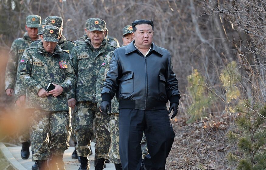    США застигнуты врасплох: «Львы Ким Чен Ына» отправляются на новый фронт