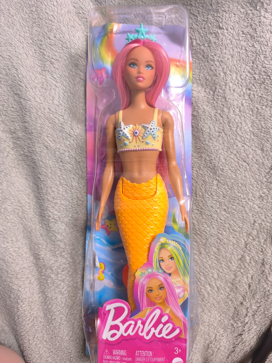 Розововолосая Одиль