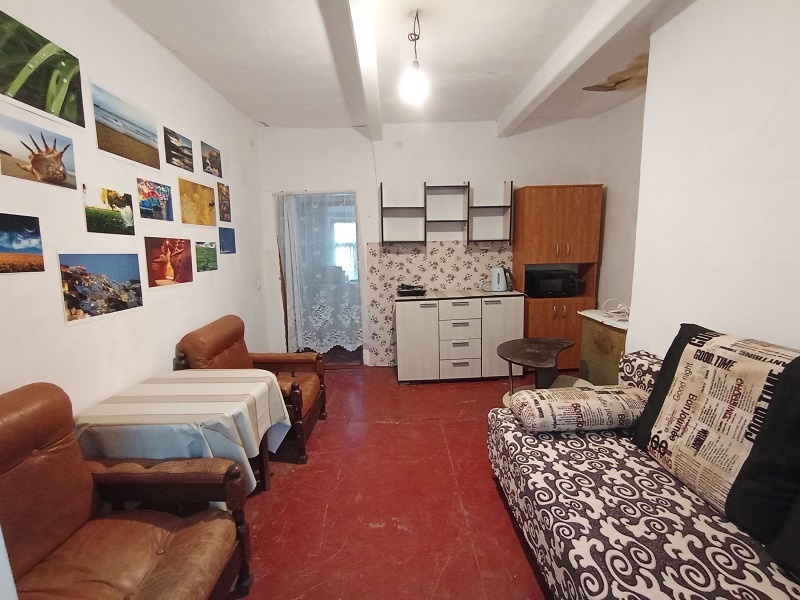 Фото автора. Моя кухня, столовая и гостиная в самане, 3 в 1)