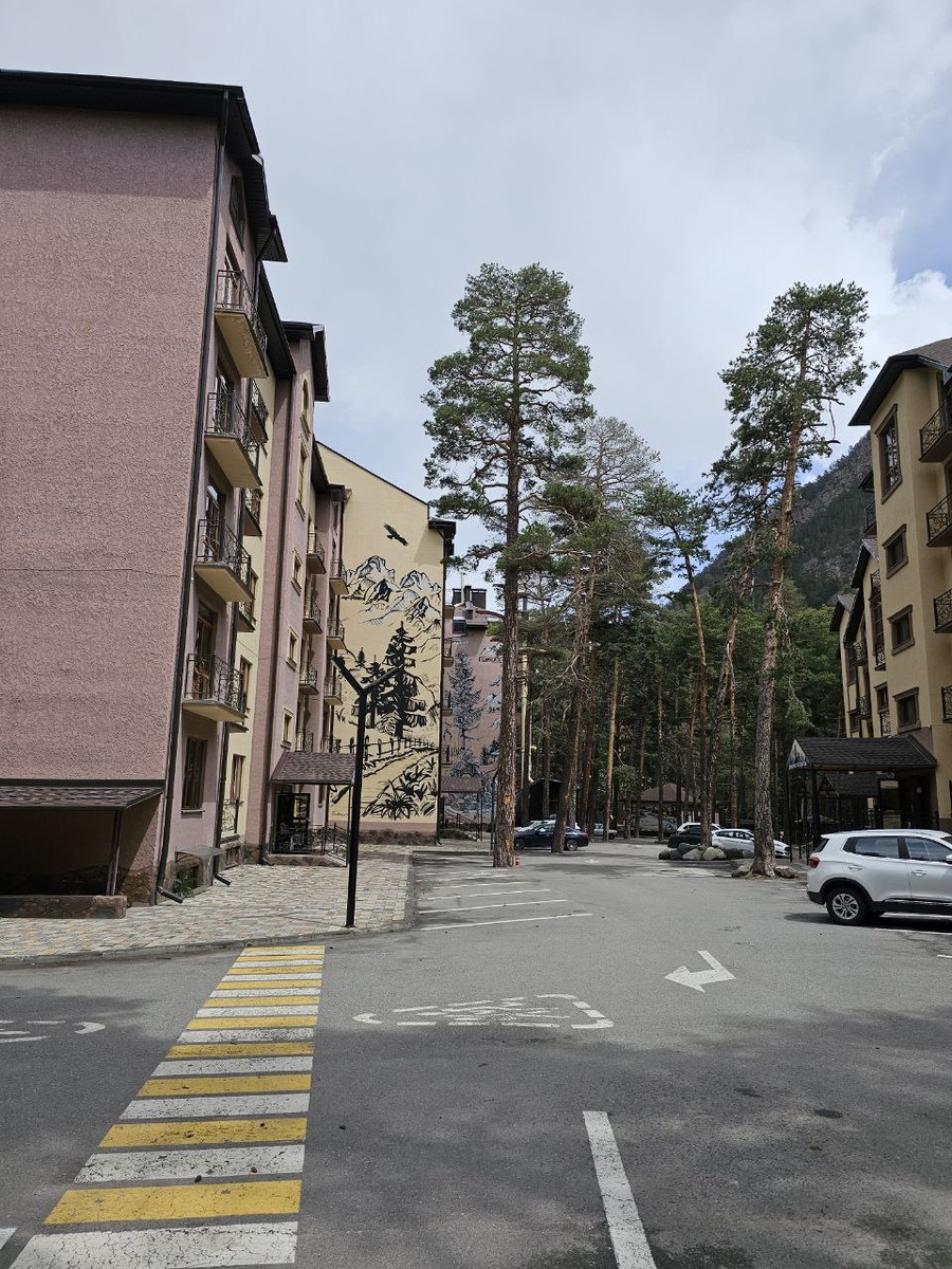 Территория жилого комплекса