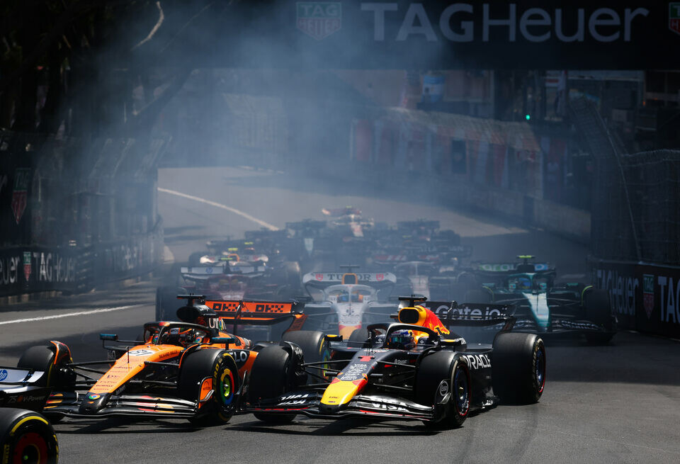    «Давайте бросать бананы на трассу». Макс Ферстаппен раскритиковал гонку в МонакоGetty Images / Red Bull Content Pool