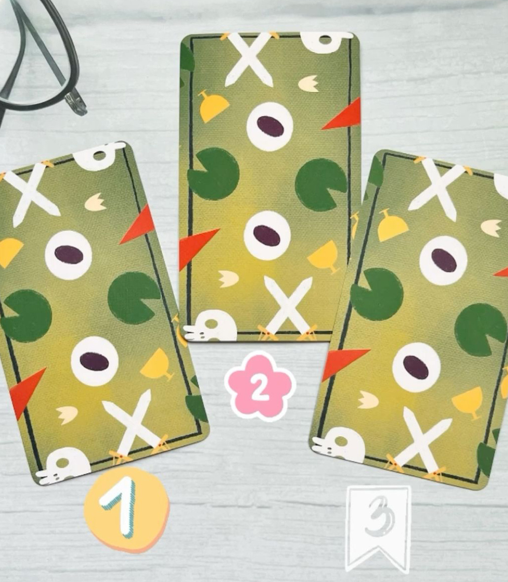 Выбери интуитивно карту!