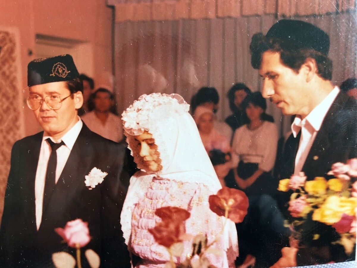 Фото: никах Марьям и Исмагила Шангареевых. сентябрь 1991 года