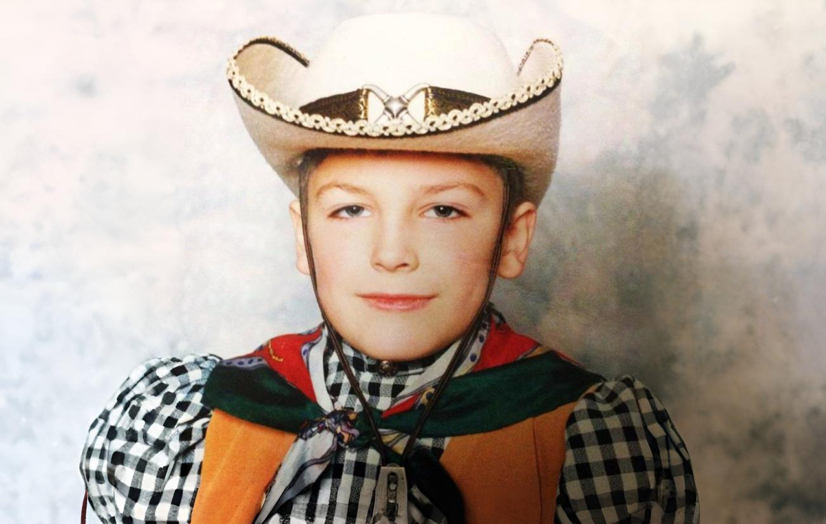 Михаил в детстве