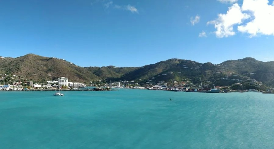 Именно такой вид встретил нас с утра