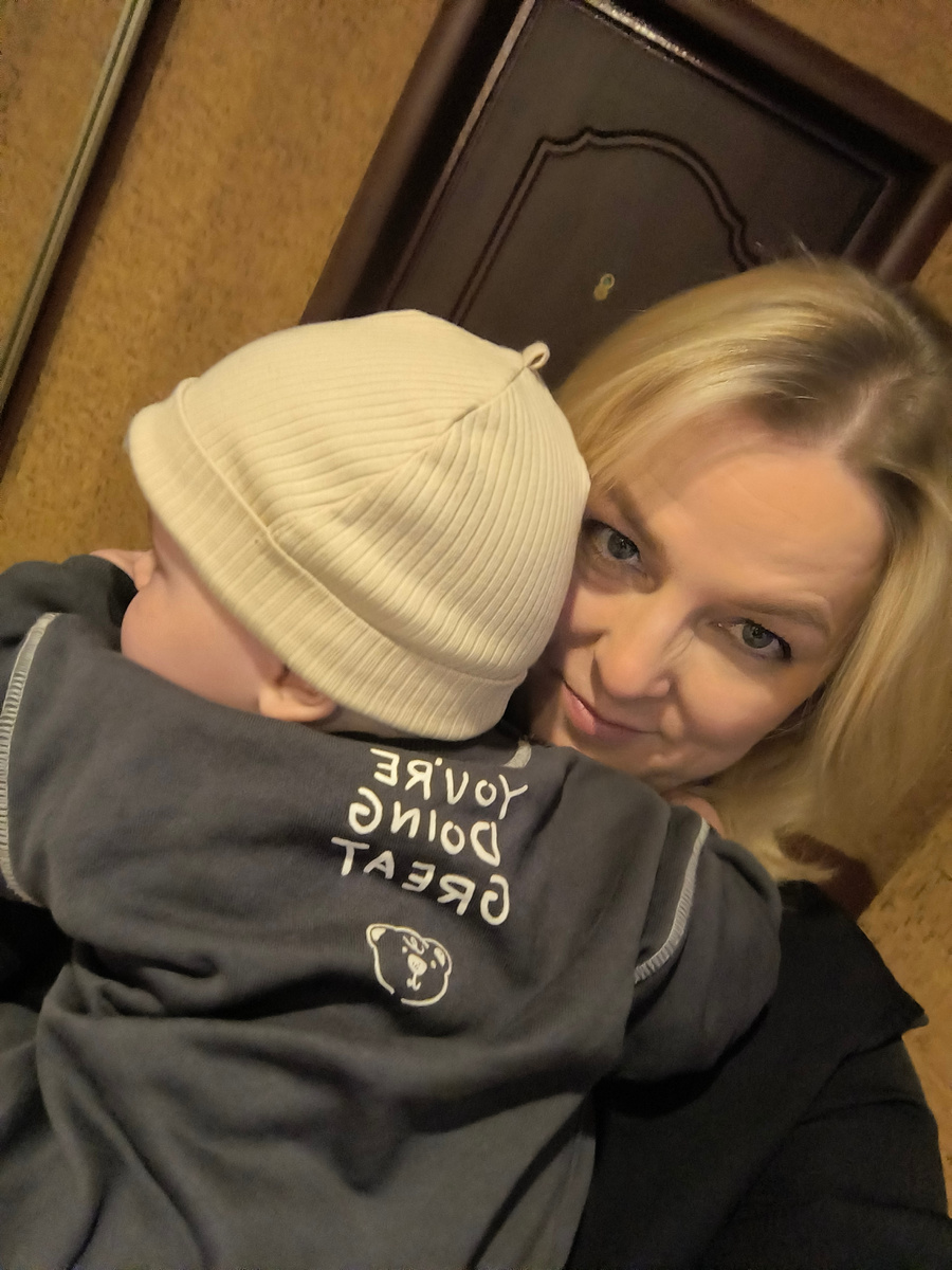 Фотографии в статье авторские. Бабушка Марина с внуком Богданом) 