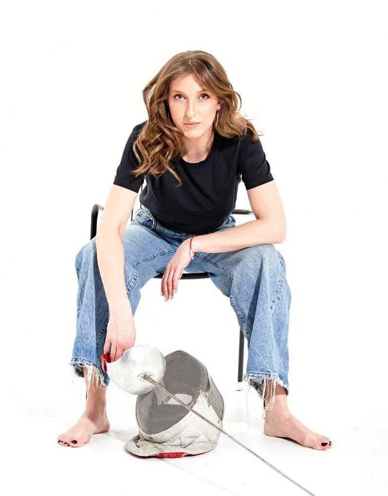 Шаталова Александра Викторовна - Мастер спорта международного класса и тренер по фехтованию на саблях.