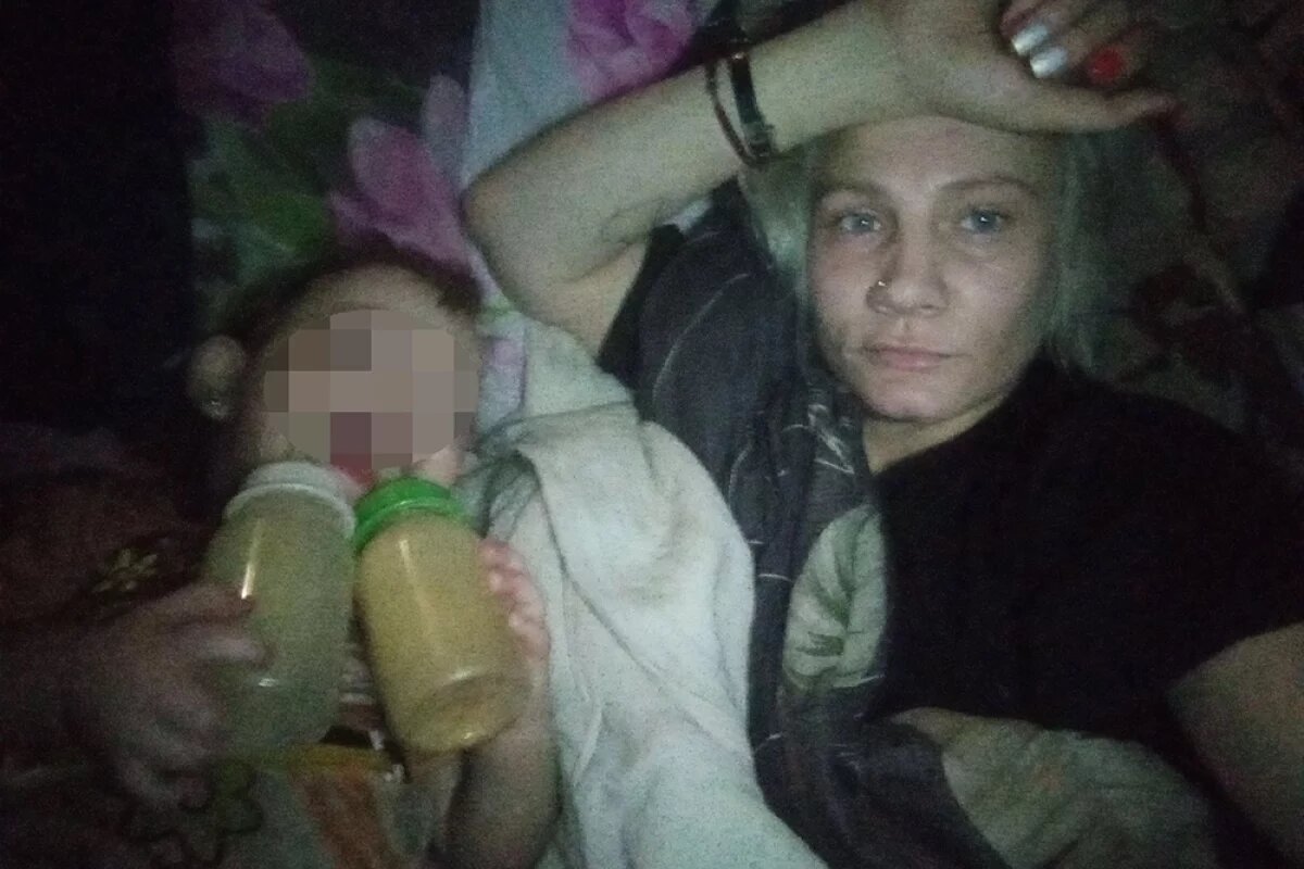    Мирослава из Чапаевска с мамой.