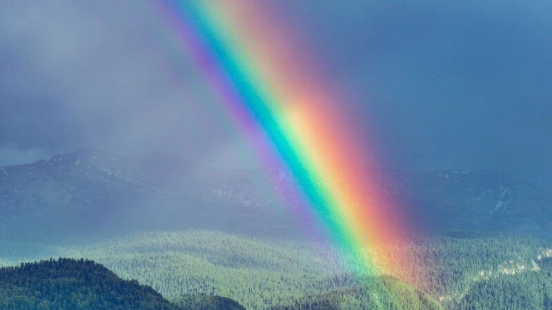     Радуга на фоне гольцов Корбу. Роман Воробьев, Татьяна Клименко