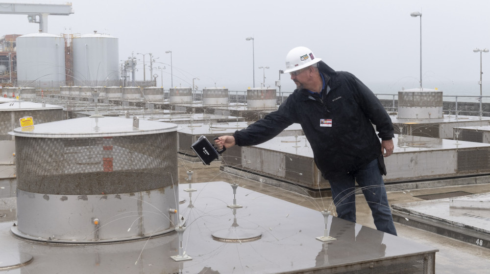    90 000 тонн ядерных отходов США и их опасное хранение