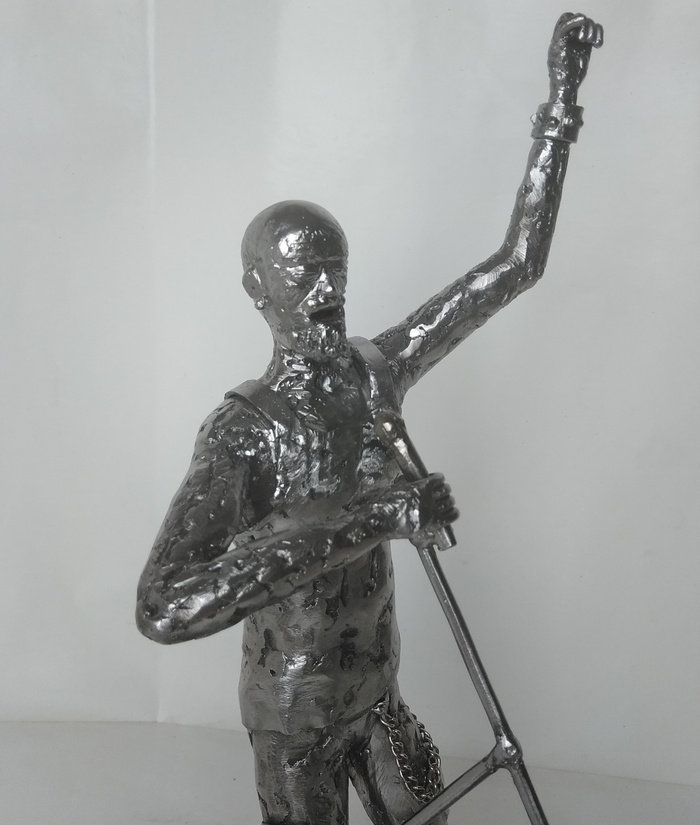 Листайте вправо, чтобы увидеть больше изображений