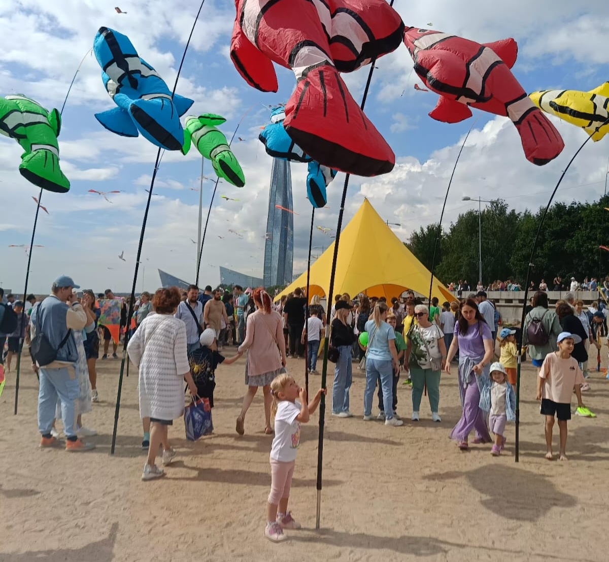 Фото с того дня