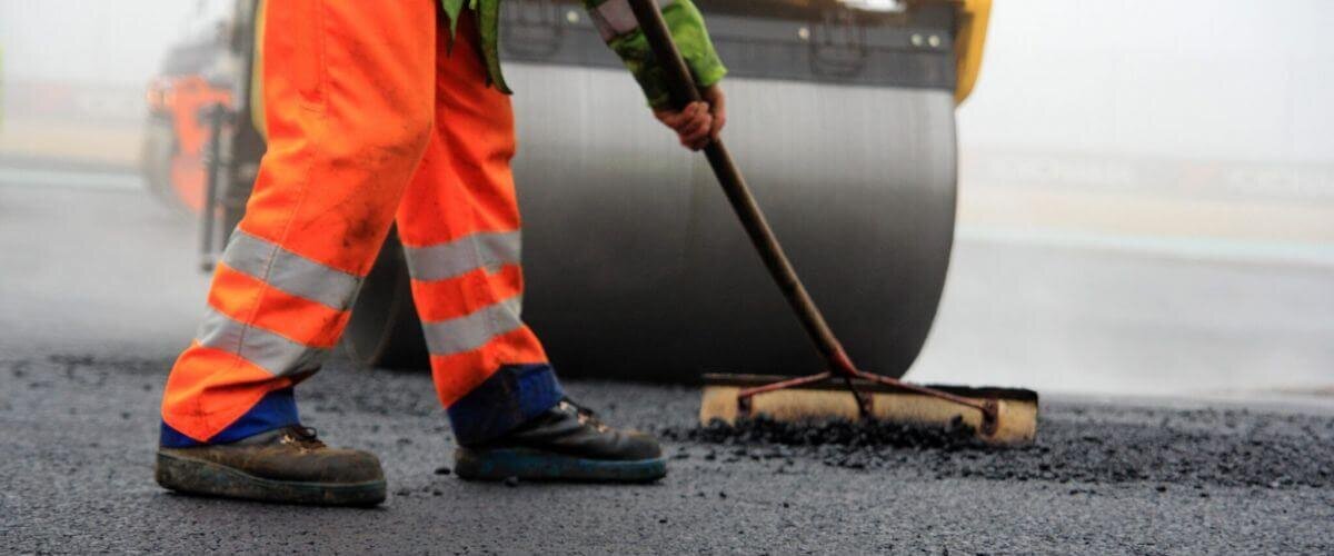 РЕМОНТ САХАЛИНСКИХ ТРАСС БУДУТ КОНТРОЛИРОВАТЬ С ПРИМЕНЕНИЕМ ИННОВАЦИОННЫХ ТЕХНОЛОГИЙ