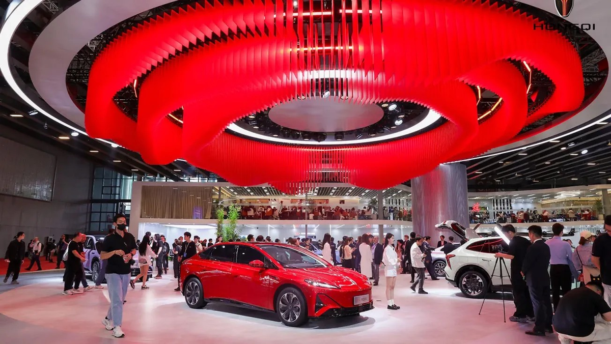 Шанхайский автосалон 2025 демонстрирует преимущества и возможности китайского автопрома