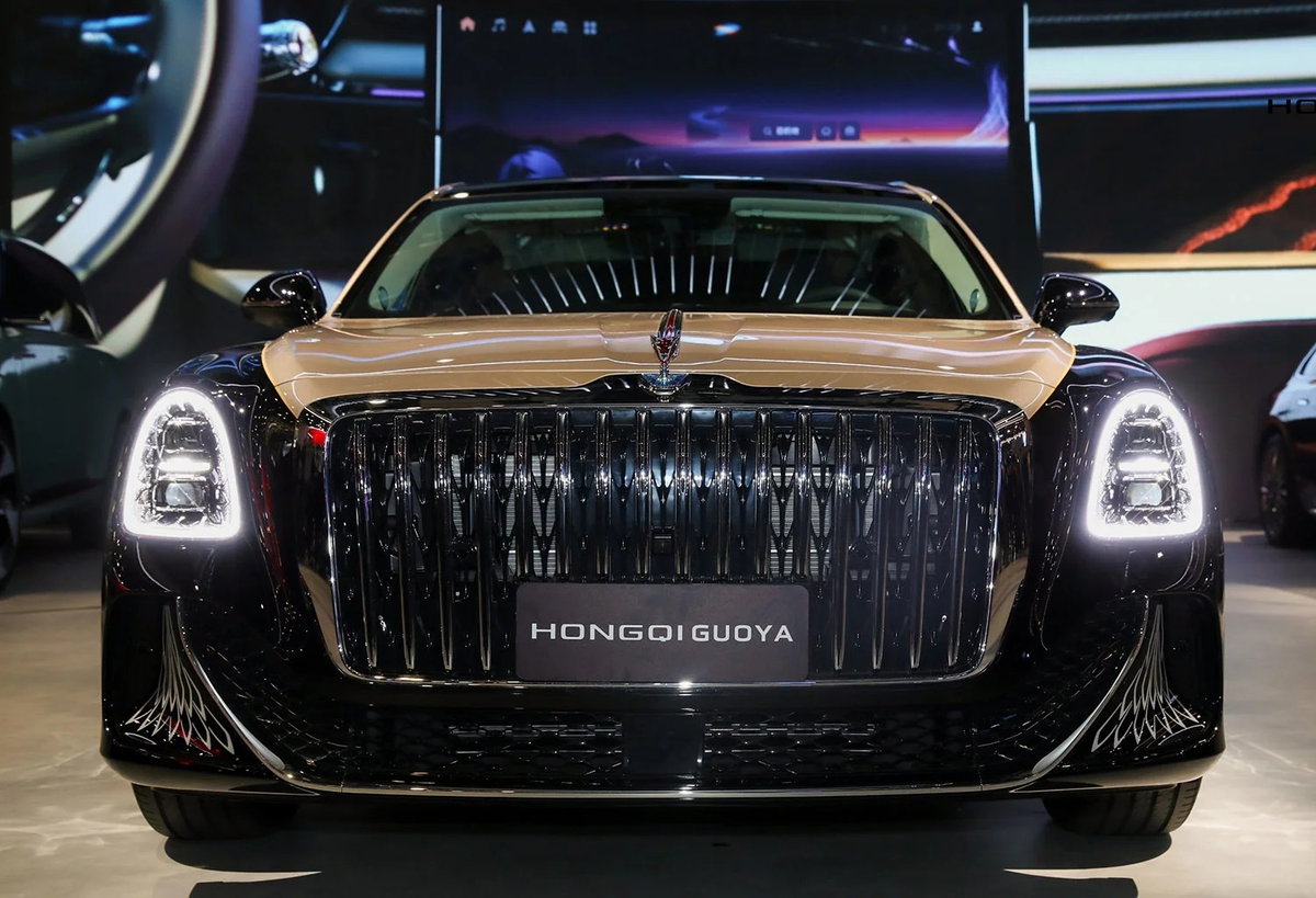  Бывший производитель авто для партноменклатуры Hongqi представляет роскошный седан для свободной продажи Guoya