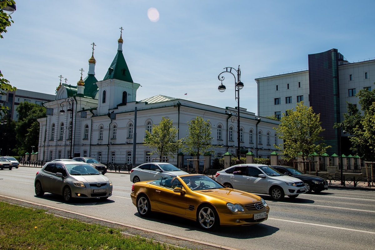 Самой аварийной улицей Тюмени страховщики назвали Мельникайте.  Фото: ФедералПресс / Екатерина Пономарева