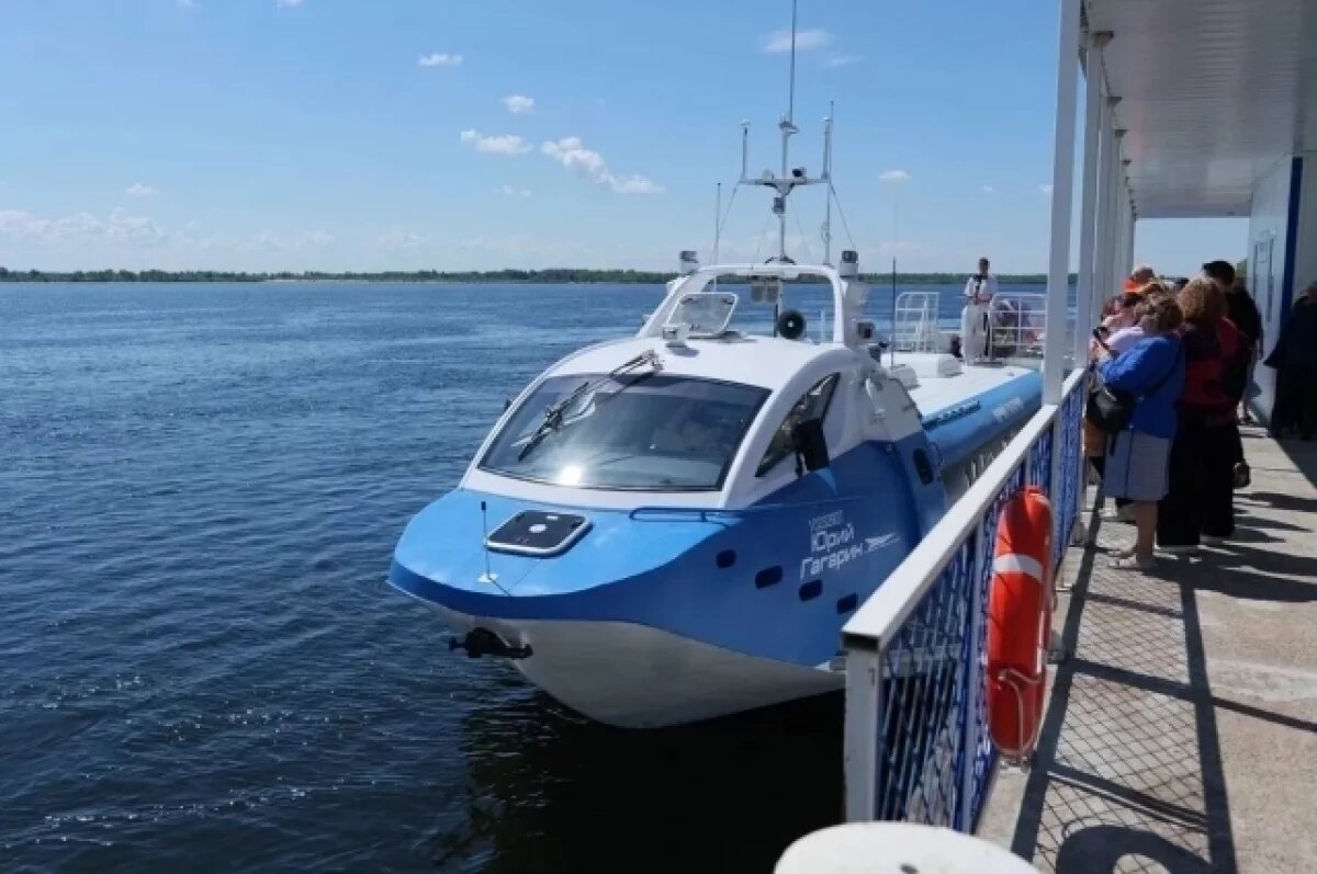    Саратовцам рассказали об утренних рейсах «Валдая»