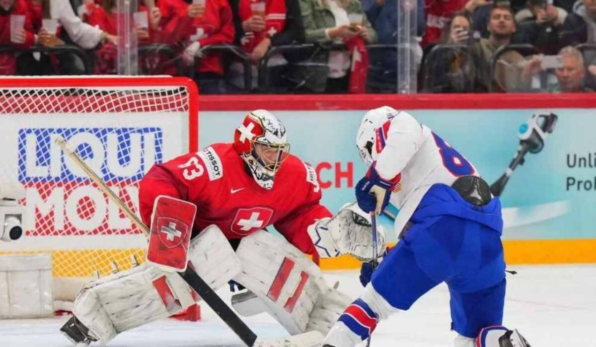     Матч. Источник: ria.ru Автор фото: Пресс-служба Международной федерации хоккея