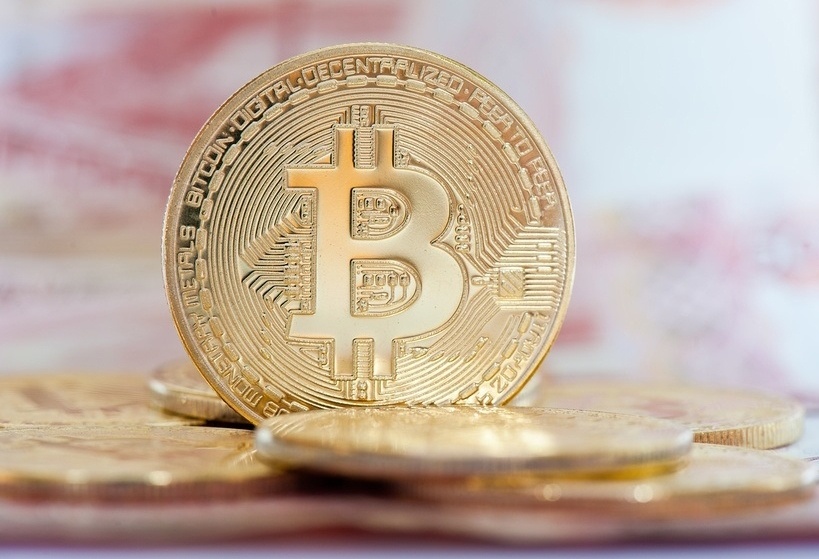 Налогообложение майнинга криптовалют. Налоги и право (лицензия фотобанка Lori)