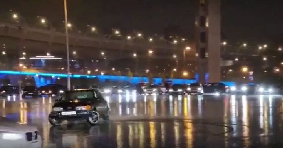    Фото: стоп-кадр видео пресс-службы ГУ МВД России по Петербургу и Ленобласти