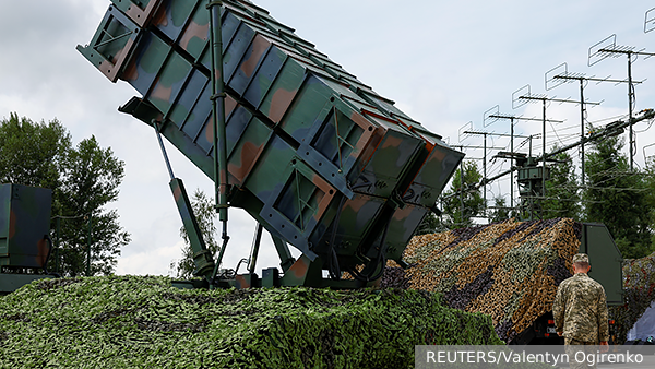     Фото: REUTERS/Valentyn Ogirenko   
 Текст: Дмитрий Зубарев