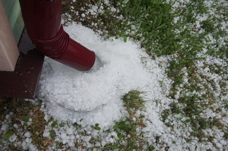    Бушующая гроза с градом обрушилась на север КарелииТатьяна Юнгина / VK