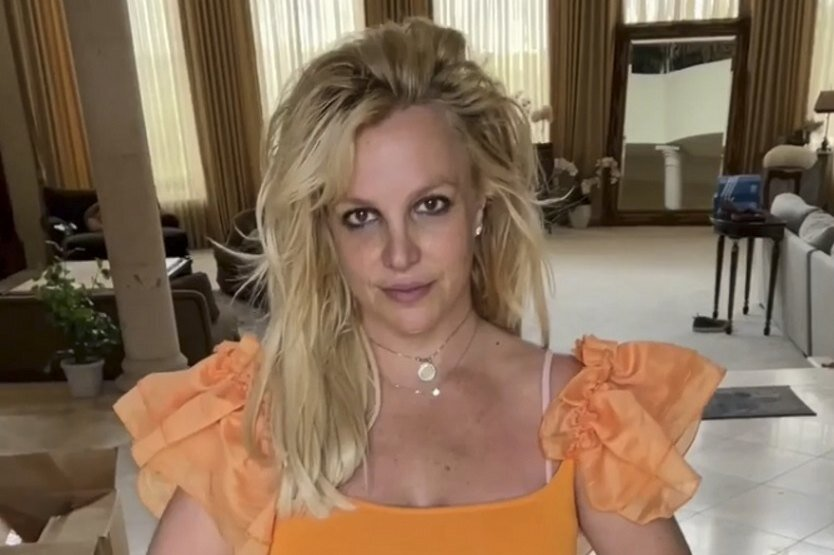 Бритни Спирс