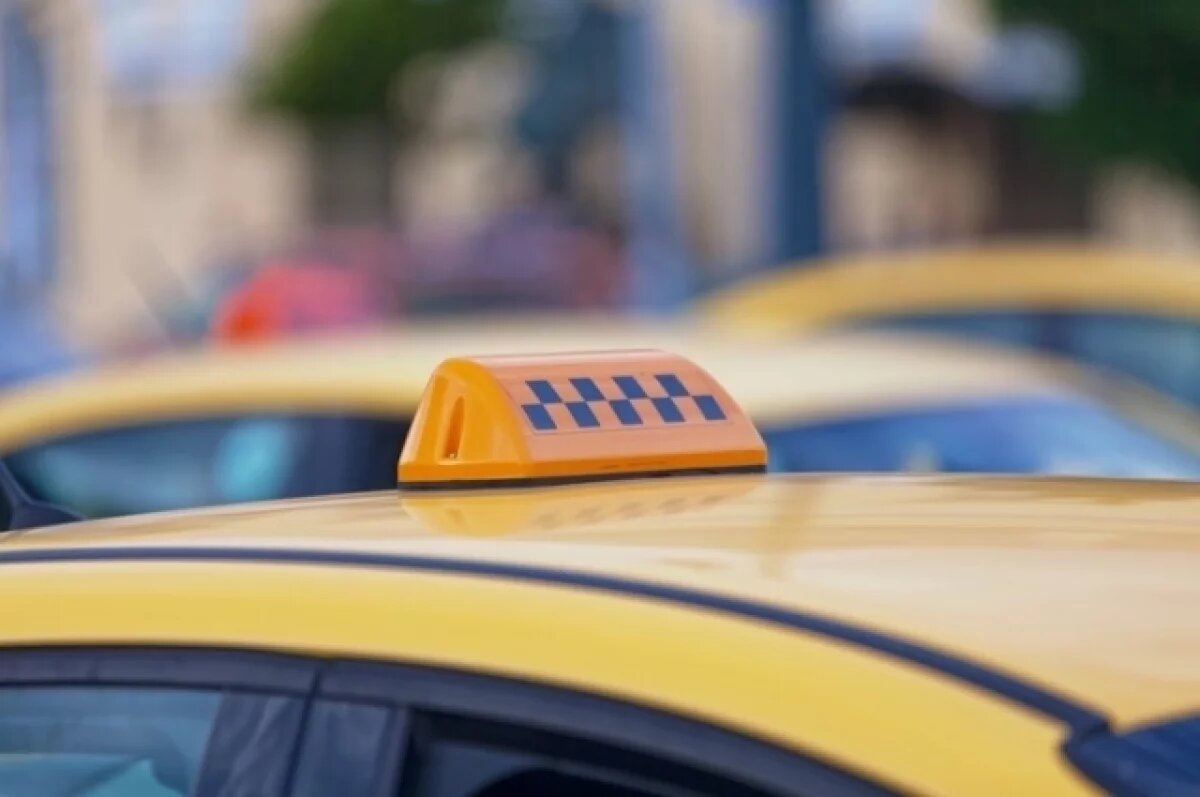    Таксист помог предотвратить мошенничество в Нижнем Новгороде