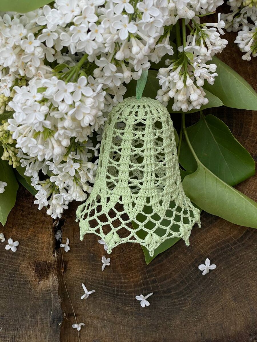 Вязаный колоокольчик