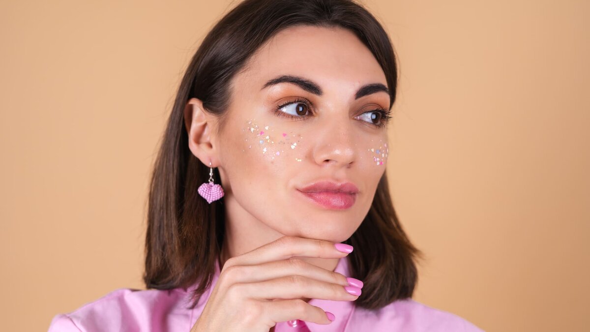    Блёстки. Фото: Freepik