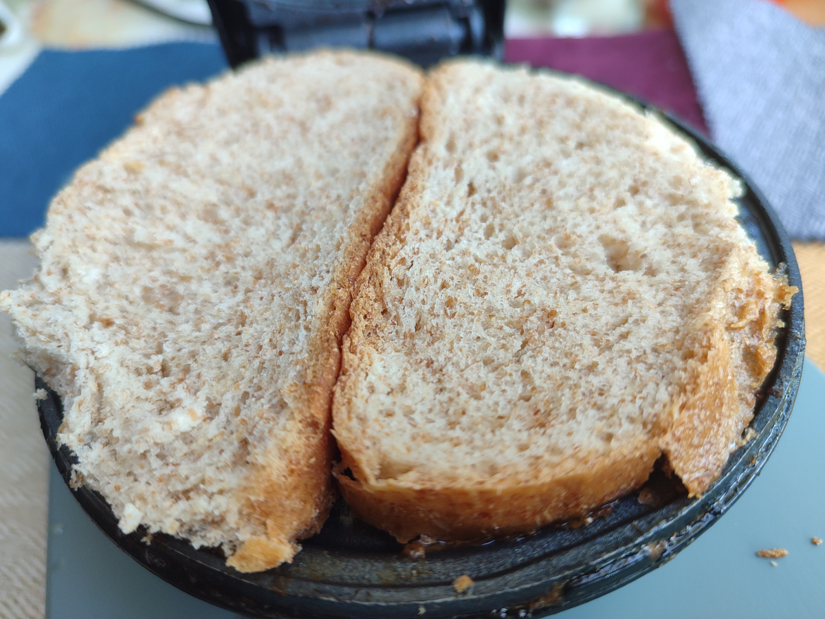 Неровности потом уберет крышка.