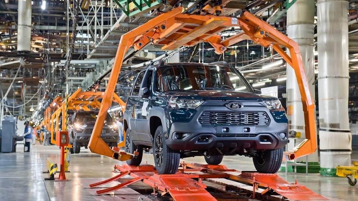    Производство LADA Niva Travel. Фото АвтоВАЗ