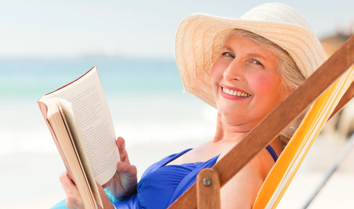 Людям с заболеванием щитовидной железы следует ограничить время пребывания на солнце