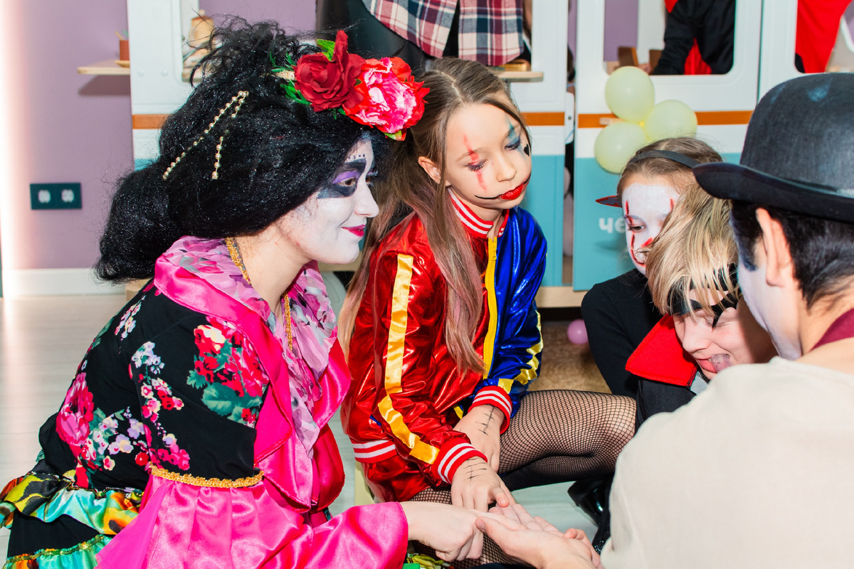 Добро пожаловать в мир "Тайны Коко"! 