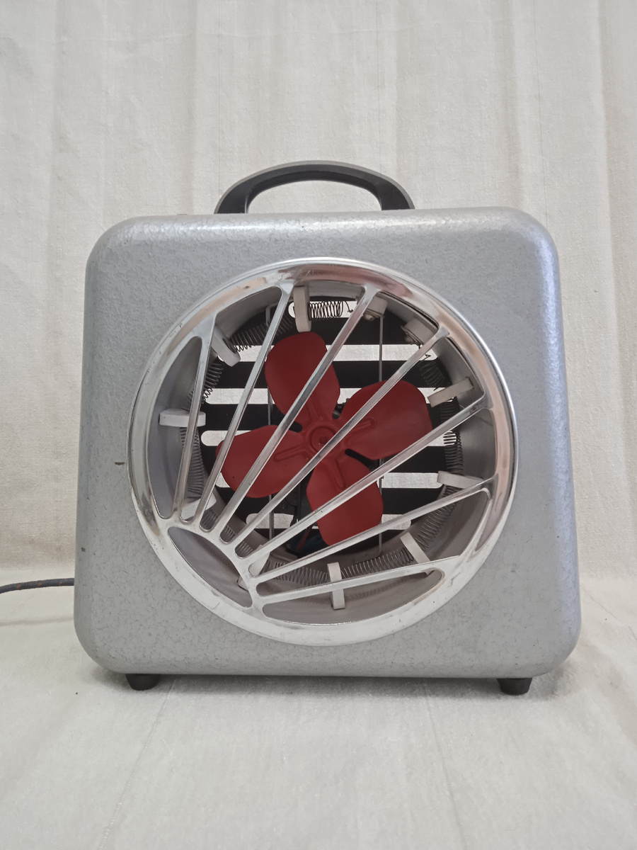 Тепловентилятор ТВ-1  127 вольт 800 ватт   Московский городской совнархоз   1960 год. 