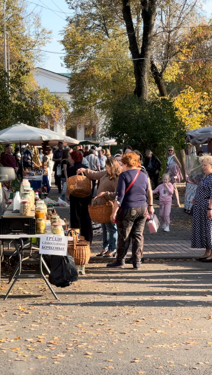 Рынок у Торговых рядов, кострома