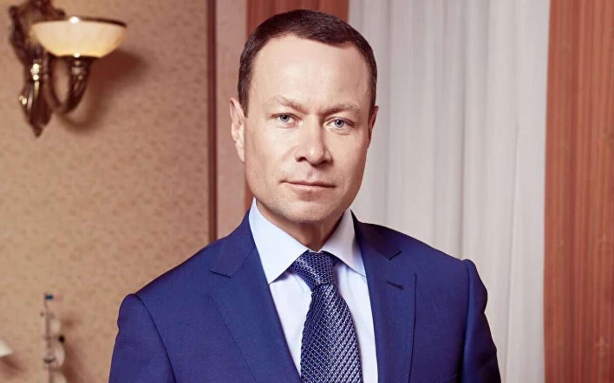    Генпрокуратура требует изъять активы экс-мэра Владивостока и его семьи Фото с сайта правительства Владивостока