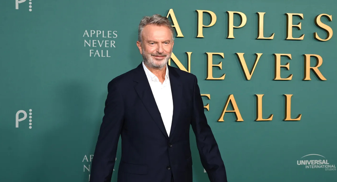 Сэм Нил посещает премьеру сериала "Яблоки не падают никогда" в Лос-Анджелесе, Калифорния, 12 марта 2024 года.