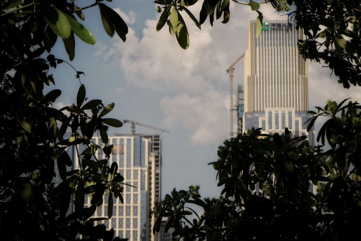 Данная поездка случилась  в 2024 году. И основной ее целью  было участие на выставки в Гуанчжоу, чаще всего ее знают по другому названию - Canton Fair. 
