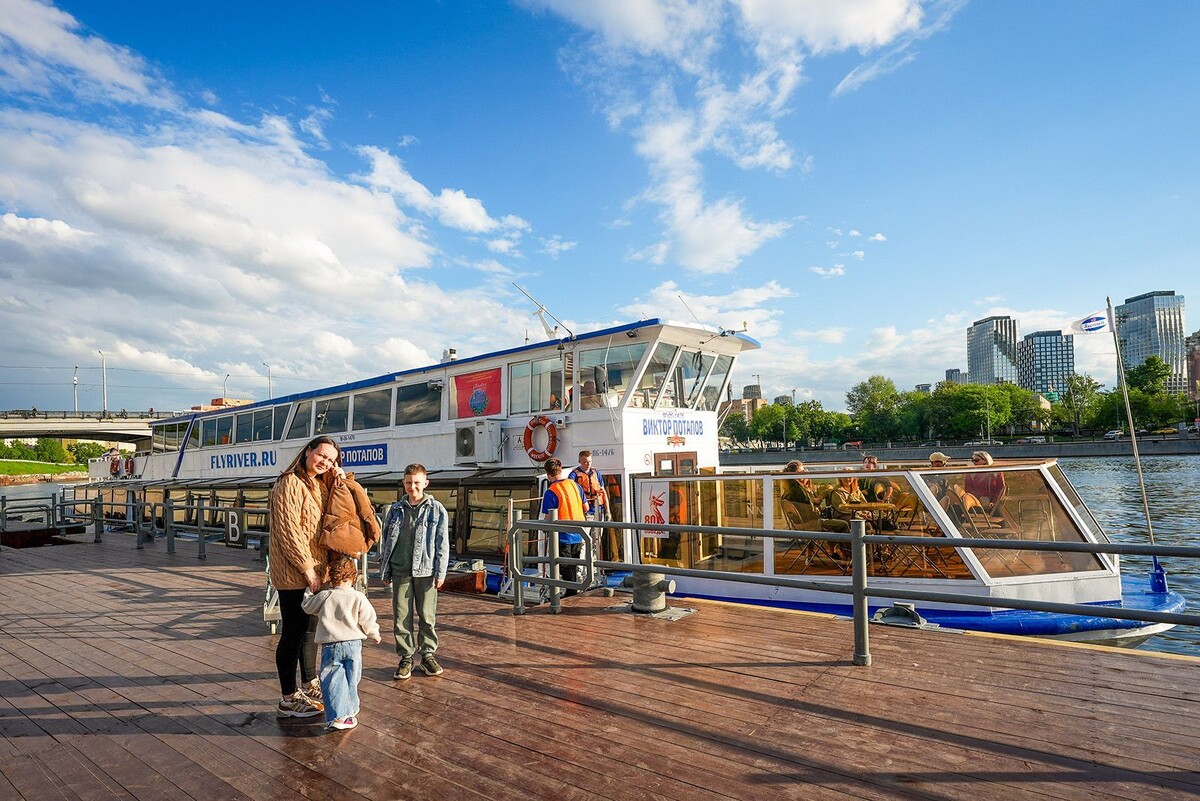    Новоспасский причал на Краснохолмской набережной обновлён