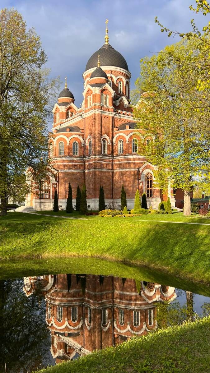Красивейший монастырь - жемчужина Подмосковья