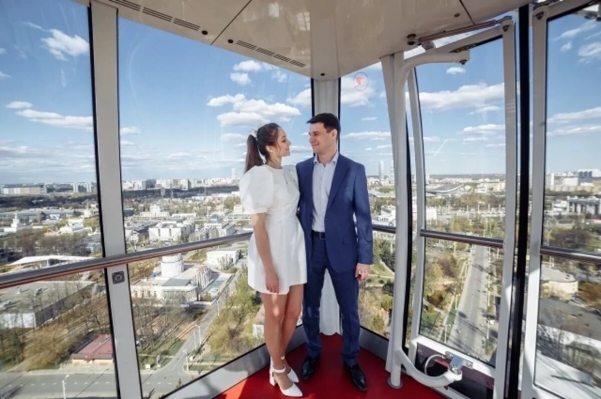    Собянин: каждая 10-я пара выбирает для свадьбы в Москве необычную площадку