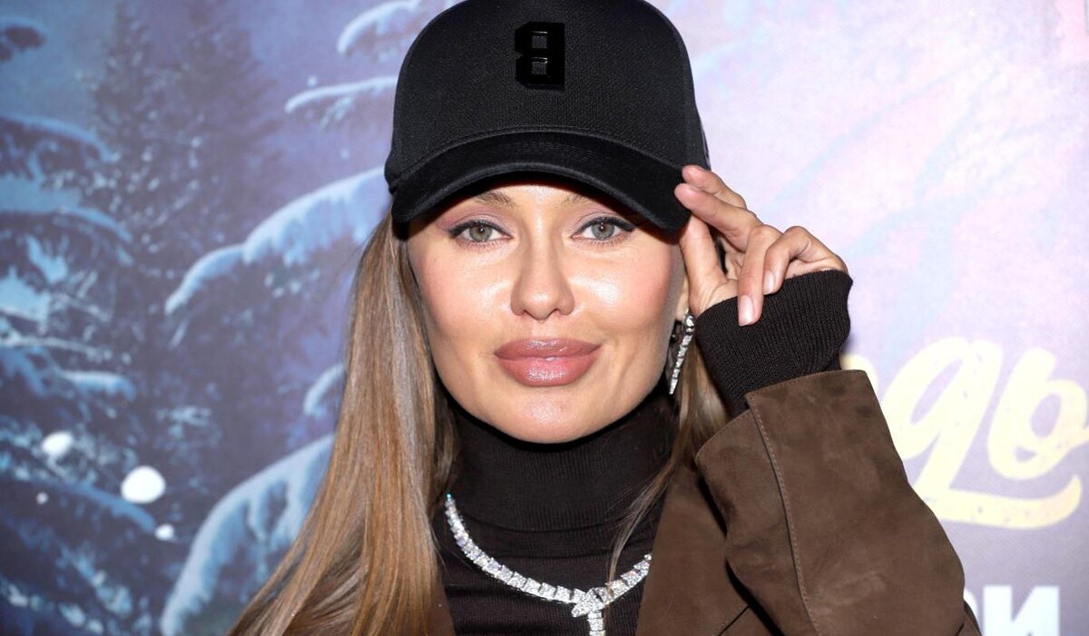     Виктория Боня после восхождения на Эверест заявила, что Каннский фестиваль — не ее уровень