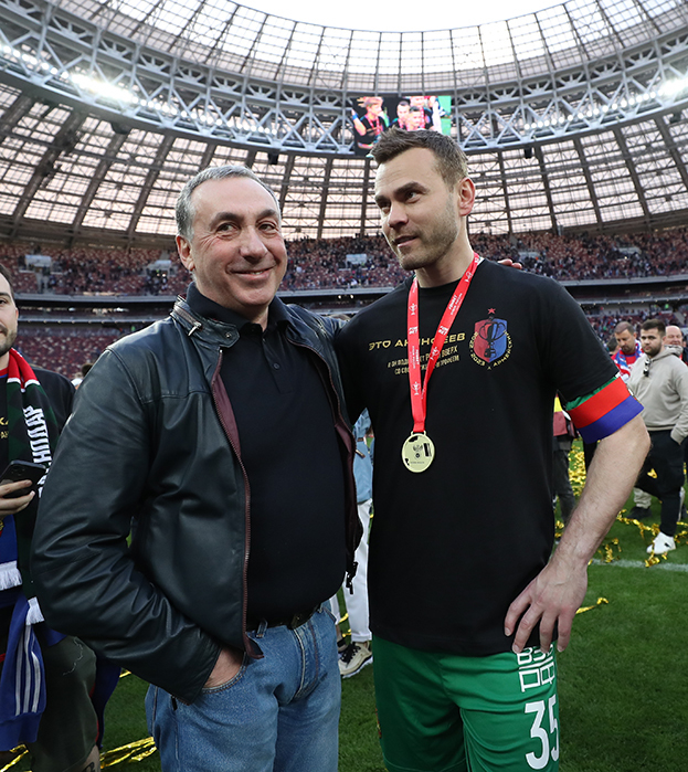 Евгений Гинер и Игорь Акинфеев.
Фото Александр Федоров, «СЭ»