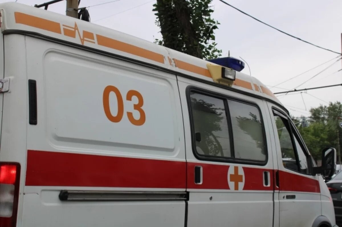    Пробил легкое.