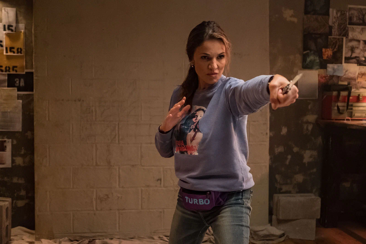 Боевая няня из семьи главного героя